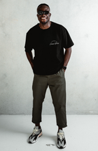 Another one bites the crust | T-shirt Dark - Foodies Gifts – by The Foodies Club 