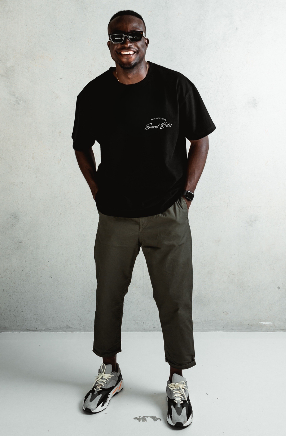 Another one bites the crust | T-shirt Dark - Foodies Gifts – by The Foodies Club 