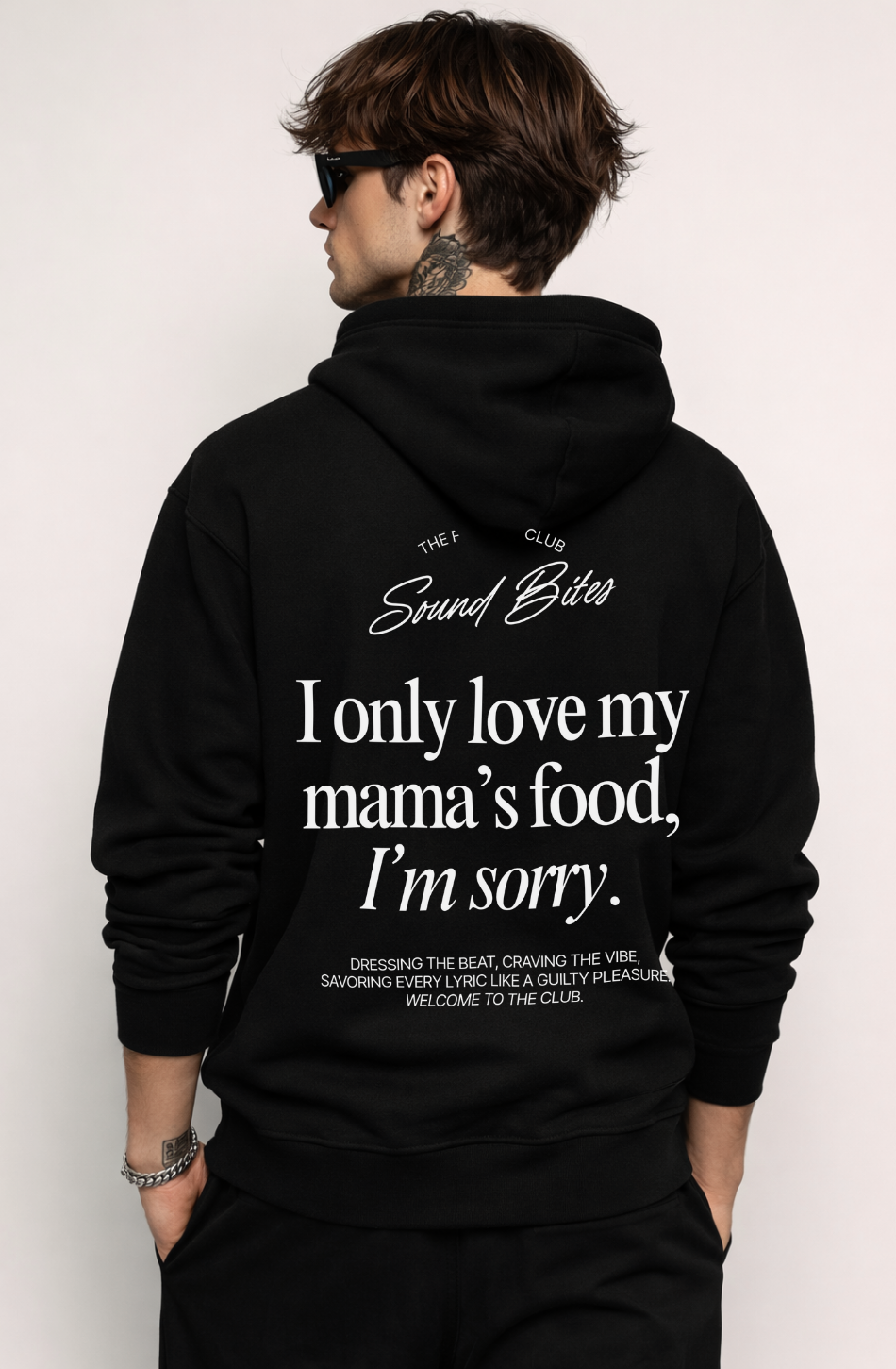 I only love my mama's food | Hoodie Dark - Foodies Gifts – by The Foodies Club 