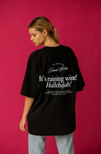 It's raining wine! | T-shirt Dark - Foodies Gifts – by The Foodies Club 