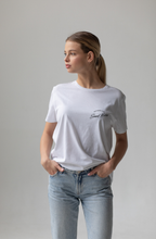 I wanna lunch with somebody | T-shirt Light - Foodies Gifts – by The Foodies Club 