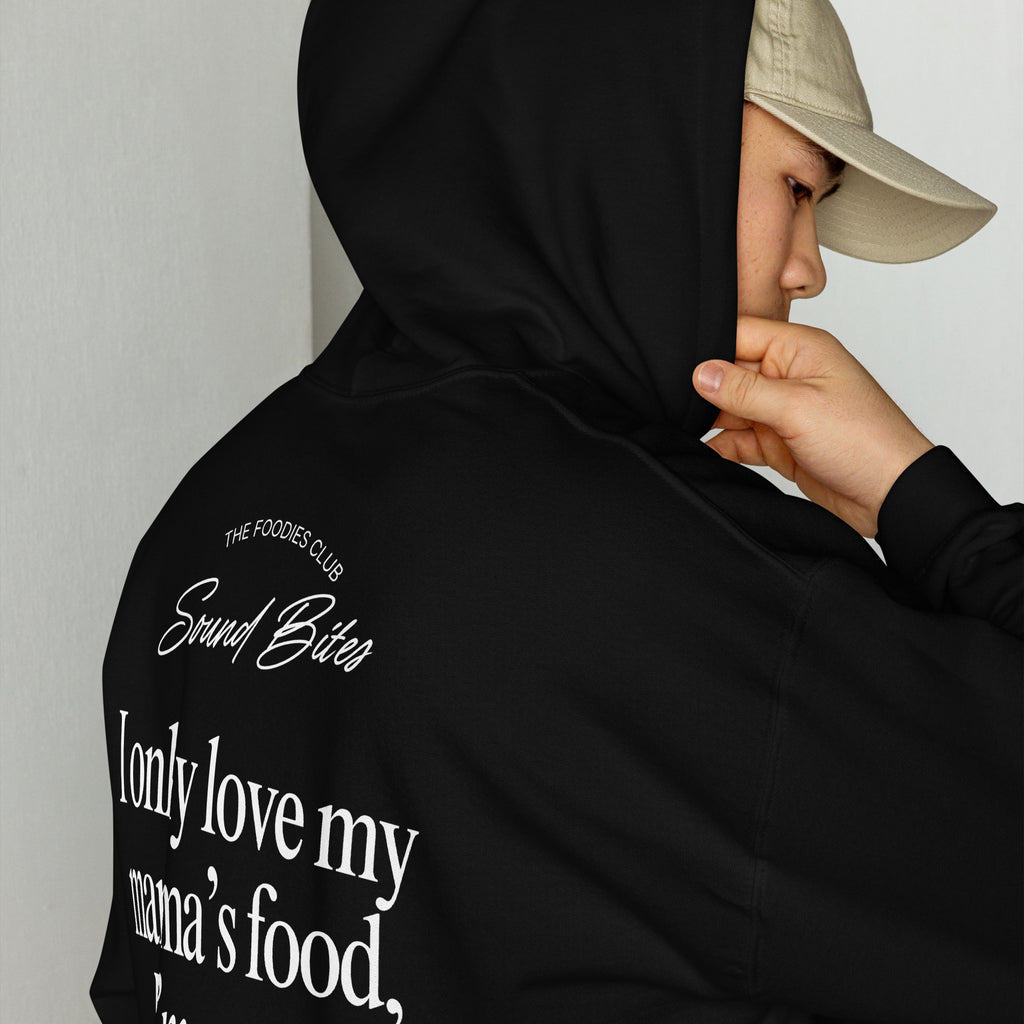 I only love my mama's food | Hoodie Dark - Foodies Gifts – by The Foodies Club 