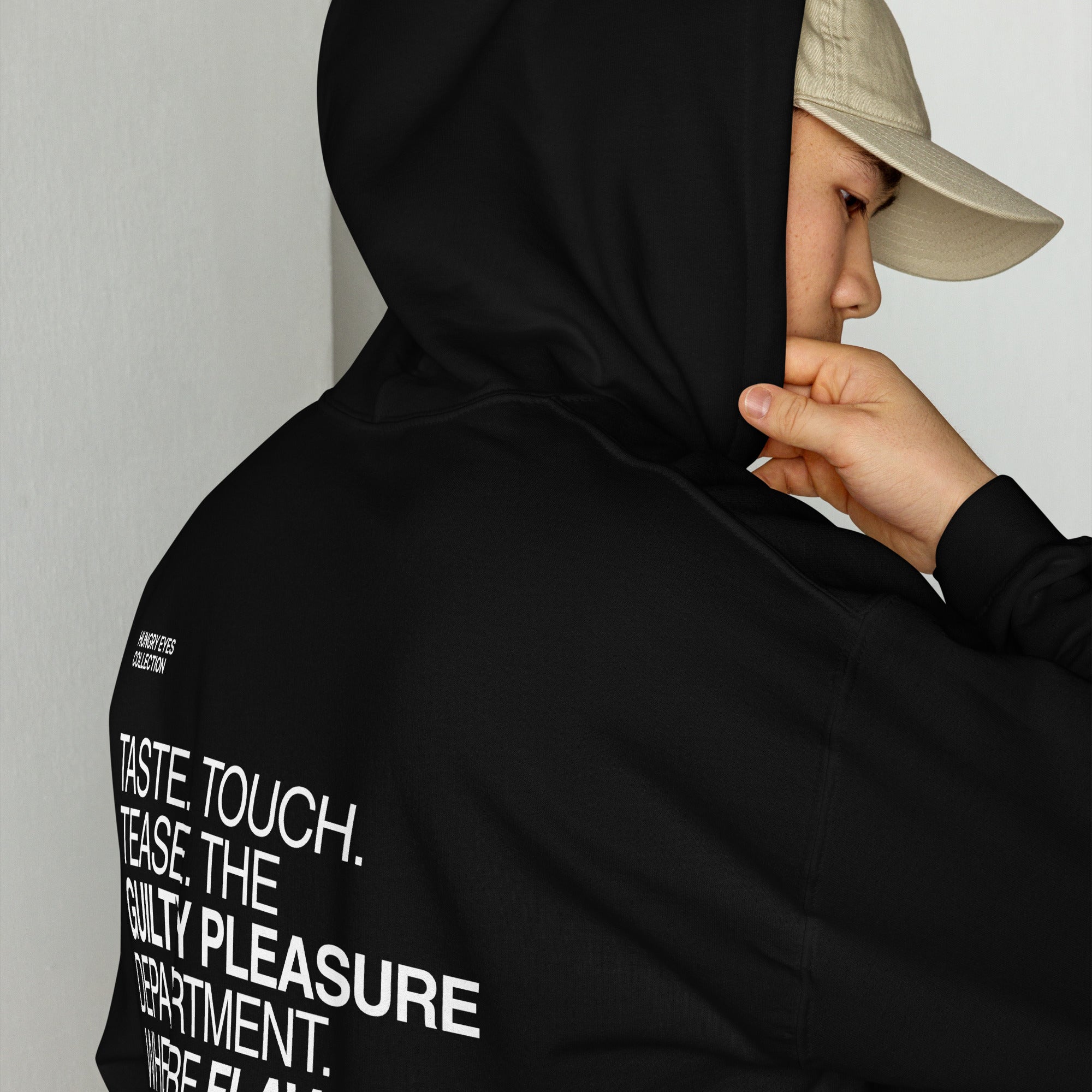 The Foodies Club - Hungry Eyes | Hoodie Dark - Foodies Gifts – by The Foodies Club 